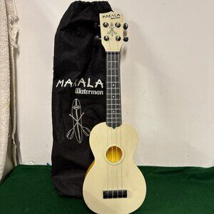 Makala Watermelon  Ukulele With Backpack Carry  Bag